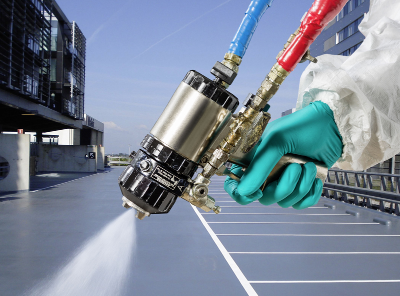 Plural-component spray gun